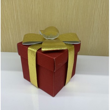 Коробка подарочная (бумага 350г/м2), L30 W30 H30 см